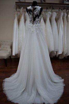 This Dress is Beautiful! Reserve Your Appointment Today Thought our Website! https://www.donnas-bridal.com/