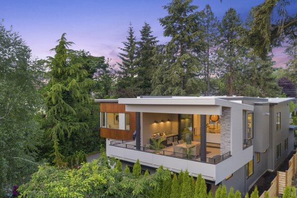 SOHO Lot 1 - Designed and built by Merit Homes Inc in Kirkland, WA.