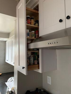 Spice cabinet insert