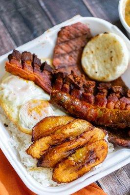 Bandeja Paisa