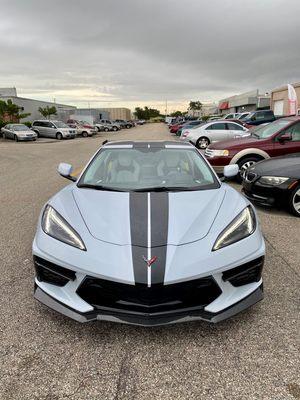 New C8 with new carbon fiber fiber accents just installed