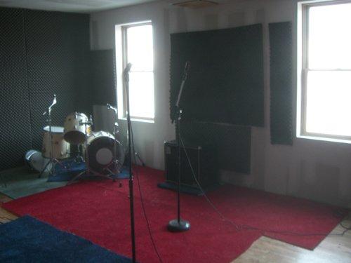 BandSpacesNYC.com Rehearsal Studio Room