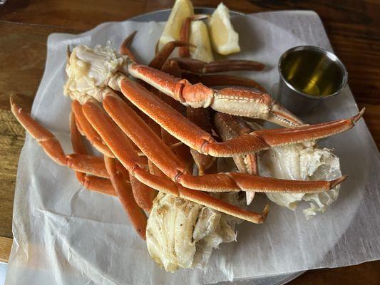 Pound of snow crab legs $18.99 amazing