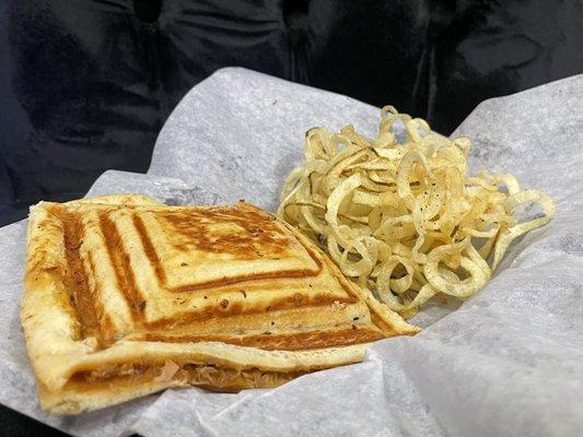 Triple Chedda Offenda Ultimate Grilled Cheese paired with our Wrangler Fries
*cream cheese, Havarti, and Colby*