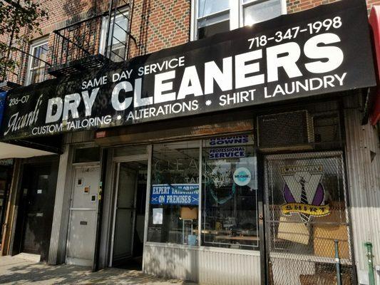 Accardi's Cleaners