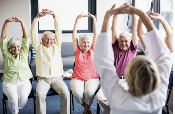 Helping Seniors Maintain Flexibility and Strength