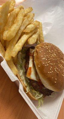 Cheeseburger and fries