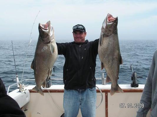 Professional football player Jay Feely on a Stannard Rock trip with Capt. Ric of Kimar's Charters.