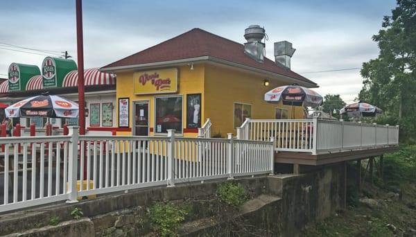 Vinnie & Pat's Coney Island Eats!