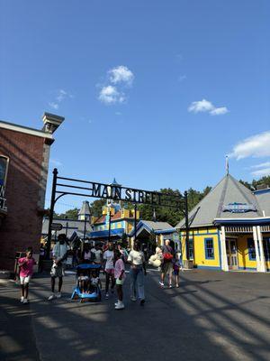 Main Street (where you enter into the park)