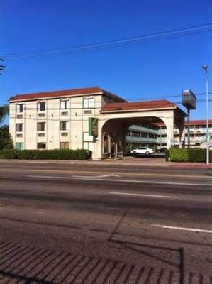 Motel in North Hills, CA