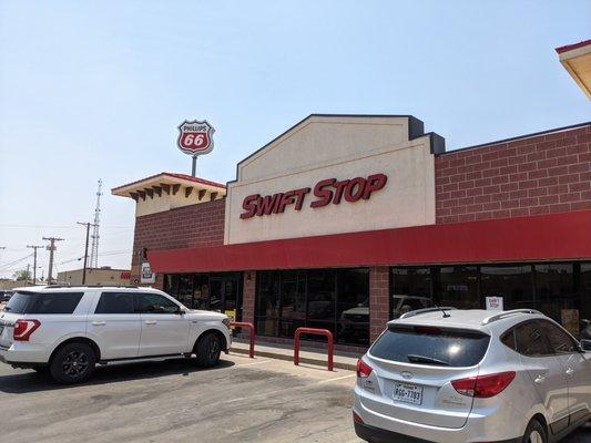 Swift Shop / Phillips 66, Seminole TX