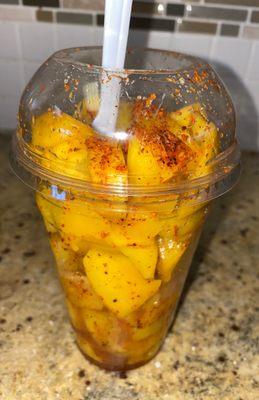 Mouthwatering Mango con Chile