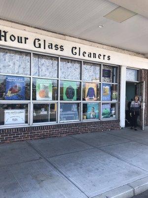 Hour Glass Cleaners & Tailors