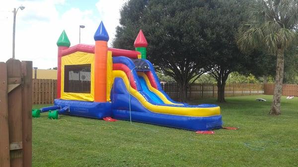 Bounce Slide combo wet/dry , fun for the whole family !