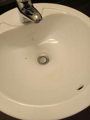 How the sink look when I first came in