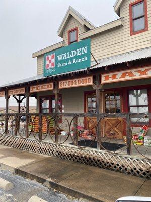 Walden Farm & Ranch