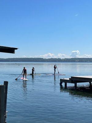 paddle board