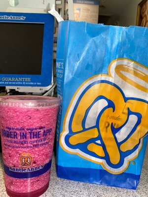 Sweet Almond Pretzel & dragon fruit mango frozen lemonade