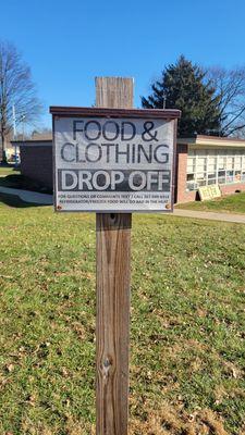 Good place to donate clothes and food