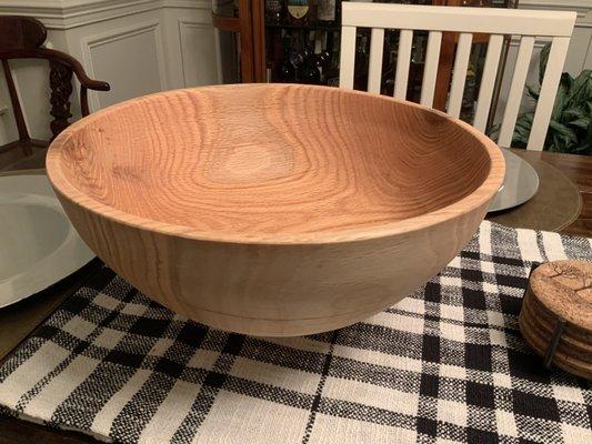 This bowl could be displayed in a museum!  Amazing craftsmanship and quality.