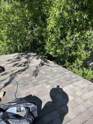 B and R Roofing