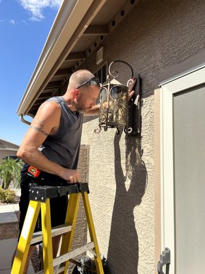 Justin, owner of San Tan Valley Handyman , serving Gilbert, Mesa and Chandler AZ too