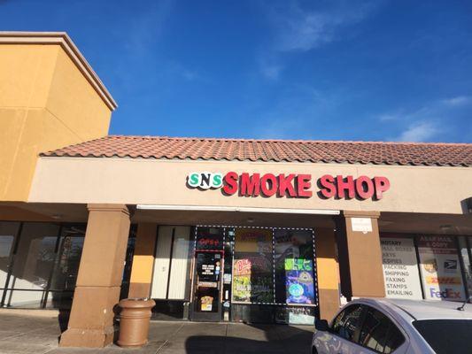 SNS SMOKE SHOP