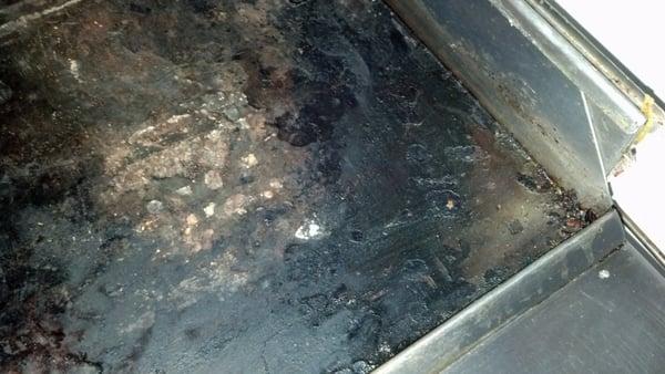 this is the grill, this is from MONTHS of no cleaning