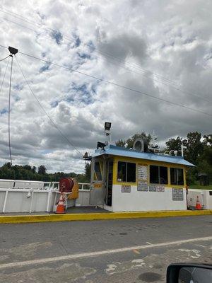 Wheatland Ferry from Keizer Oregon