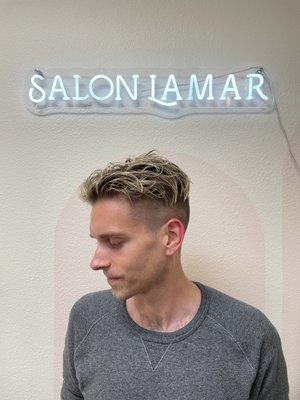 Men's highlight and cut