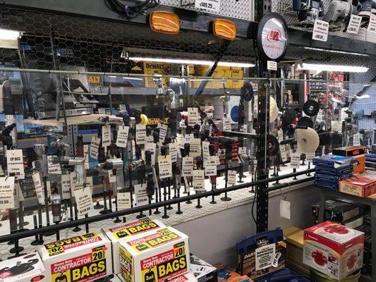 Real nice variety of Chicago Pneumatic and Ingersoll-Rand air tools at discount prices