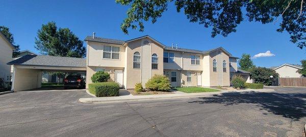 1st generation townhomes; 2 bdrm, 1/5 baths, laundry room.