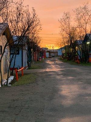 a picture in the summer in Delta Cottages LLC ,in bethel alaska