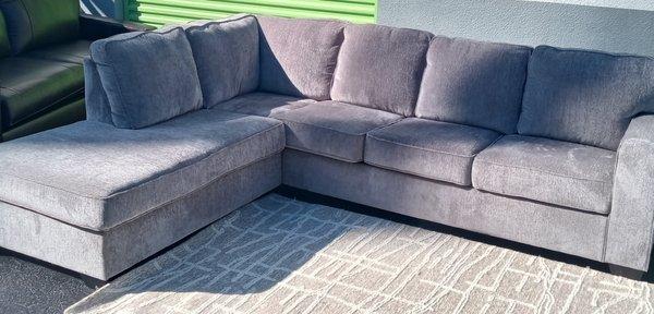 Aladen gray fabric sectional