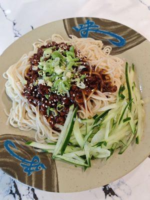 noodles with meat sauce