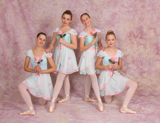 Four Seasons- dance concert dancers