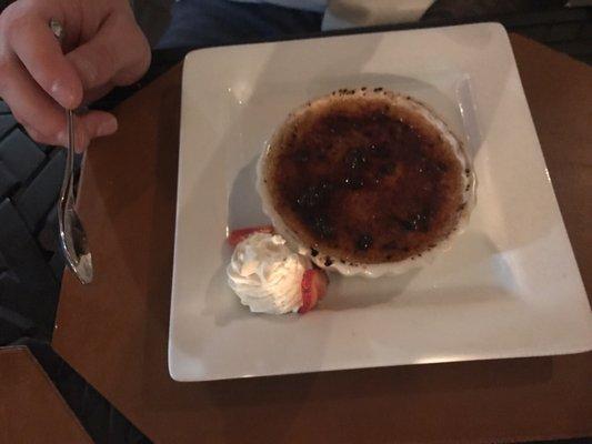 Burnt sugar on the creme brûlée, tasted so bitter. Disappointed