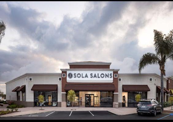 Sola Salons Carmel Mountain San diego with over 70 individual Studo Suites  giveing small businesses a place to start.