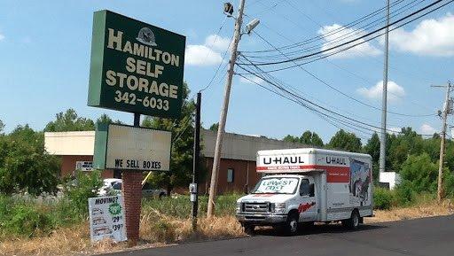 U-Haul Neighborhood Dealer