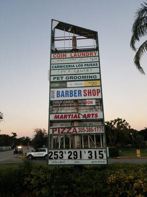 Street signage off SW 142nd avenue, presumably post Irma