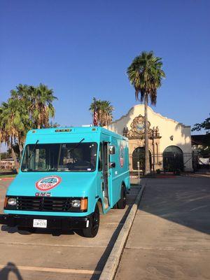 BeachPaws Food Truck. Serving the Rio Grande Valley from Brownsville TX.