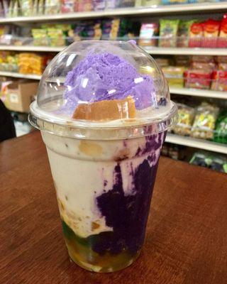 Halo-halo