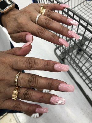 pretty nail design on my mom