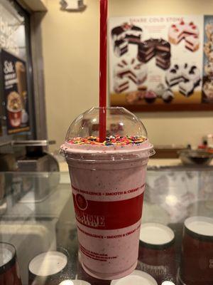 Savory Strawberry milkshake