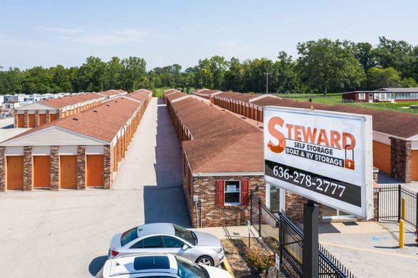 Steward Self Storage Exterior Office Gate Sign