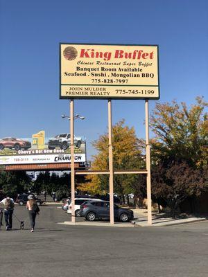 Restaurant in plaza