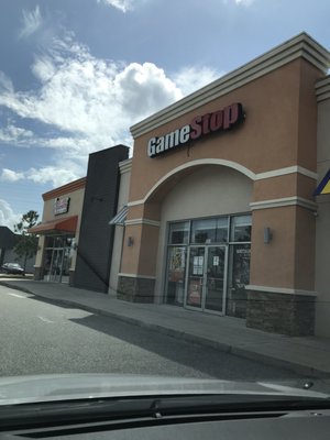 Game Stop