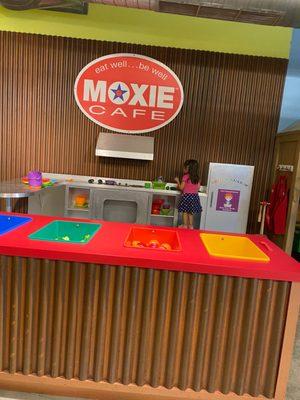 Moxie cafe