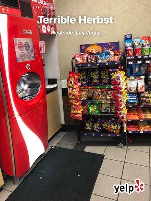 Tiny corner to wedge into for fountain drinks. Come on Terribles, you have enough money to build a decent soft drink bar.